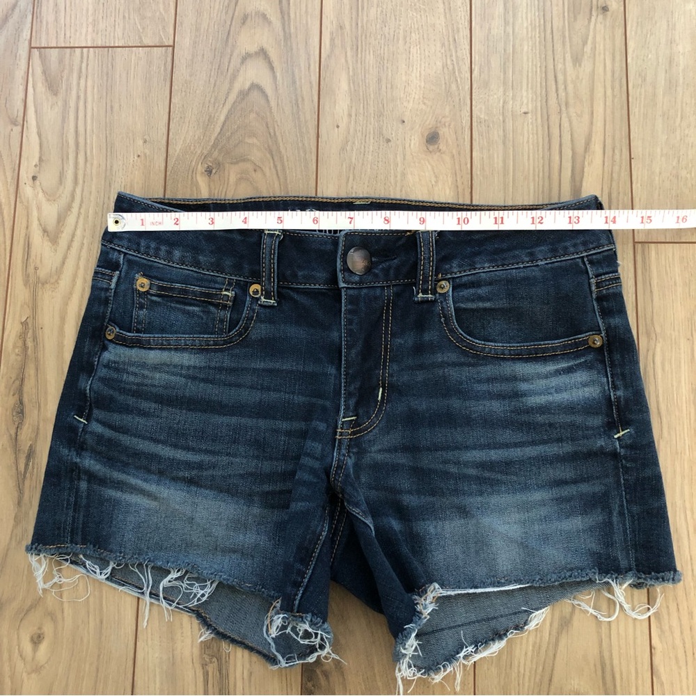 Women’s American Eagle Blue denim Super Stretch Shortie shorts size 4 - Picture 9 of 12